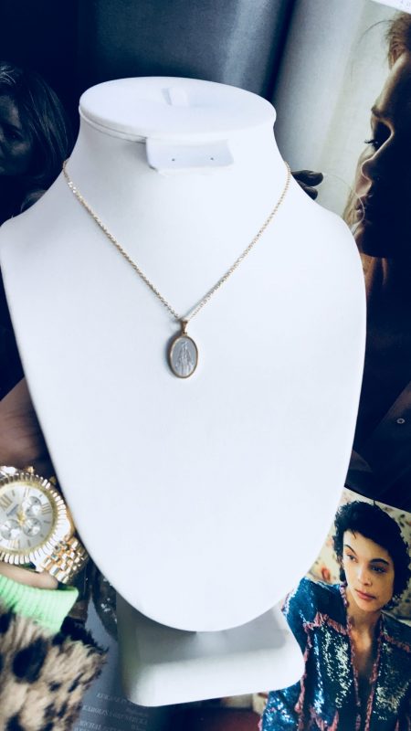 81B9CFD9-52F6-4C6A-9BF9-0BA36AC690C9