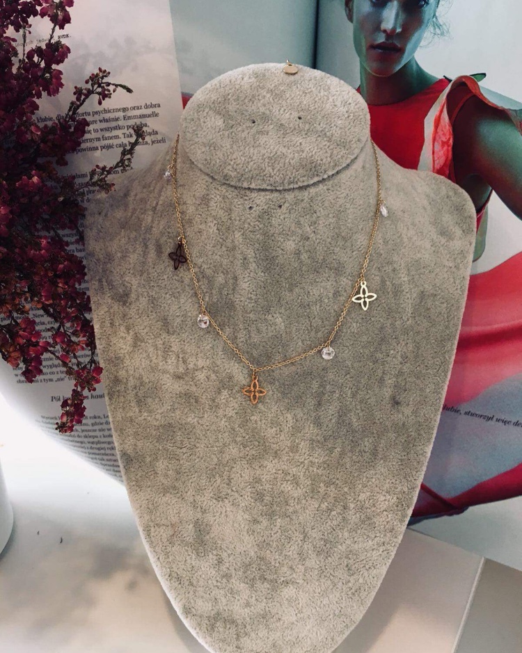 AFD69983-FCE0-4137-BF74-6EF434A63BF3