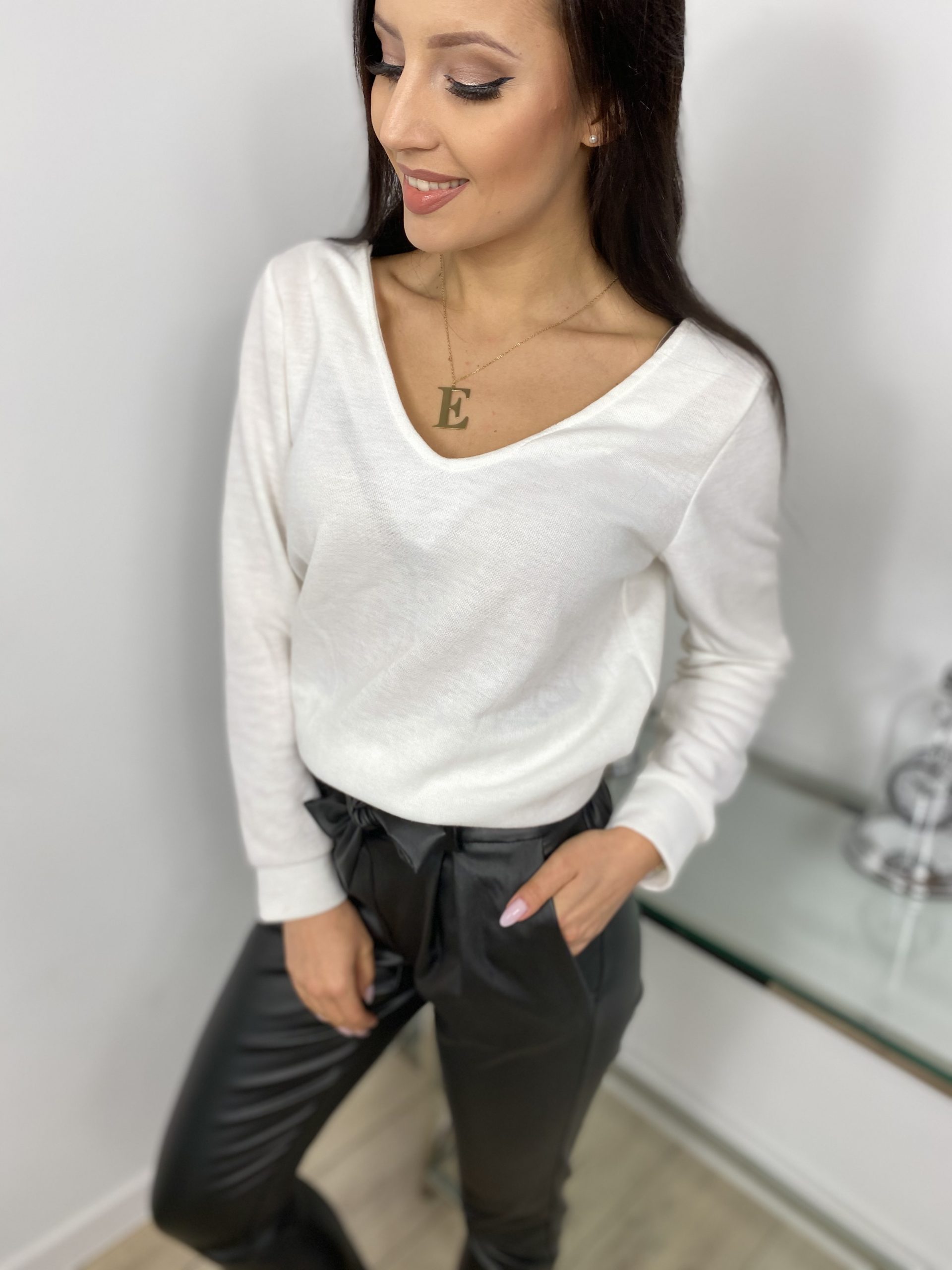 E97050A3-9126-471D-AC4A-C10C9E830A04