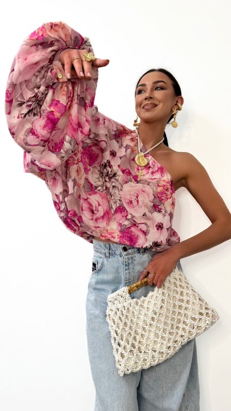 4dc51acd-ca09-4a59-94a3-477d1085e79f