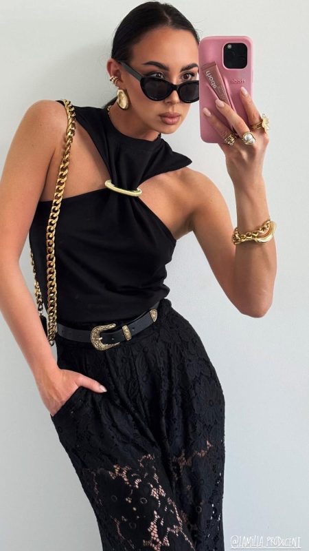 4bc01c86-a5b9-477b-86a6-a199646cdb5c