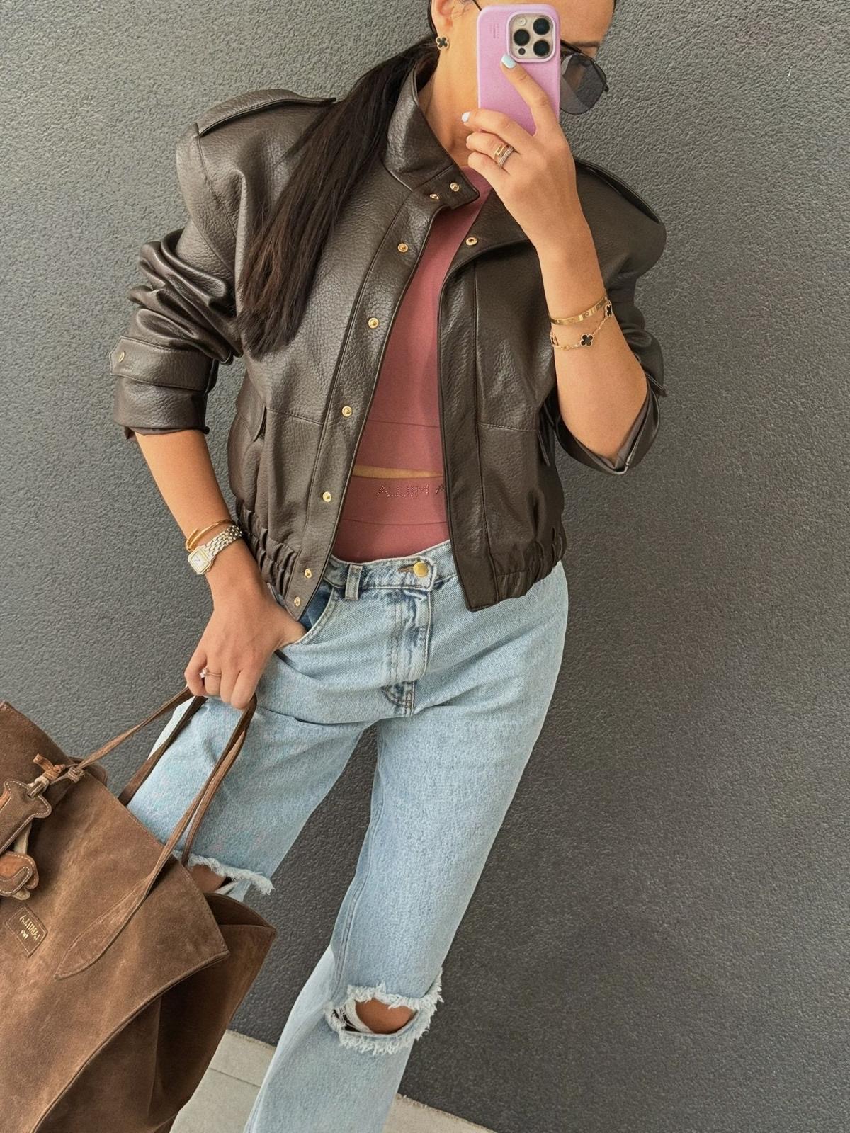 0b6cdc9b-ba5a-4e75-bfc3-c83d1c4eed3e