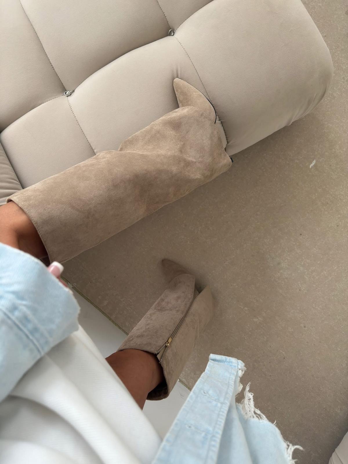 4c427ce6-587d-4afe-b94f-47db47b3fe79