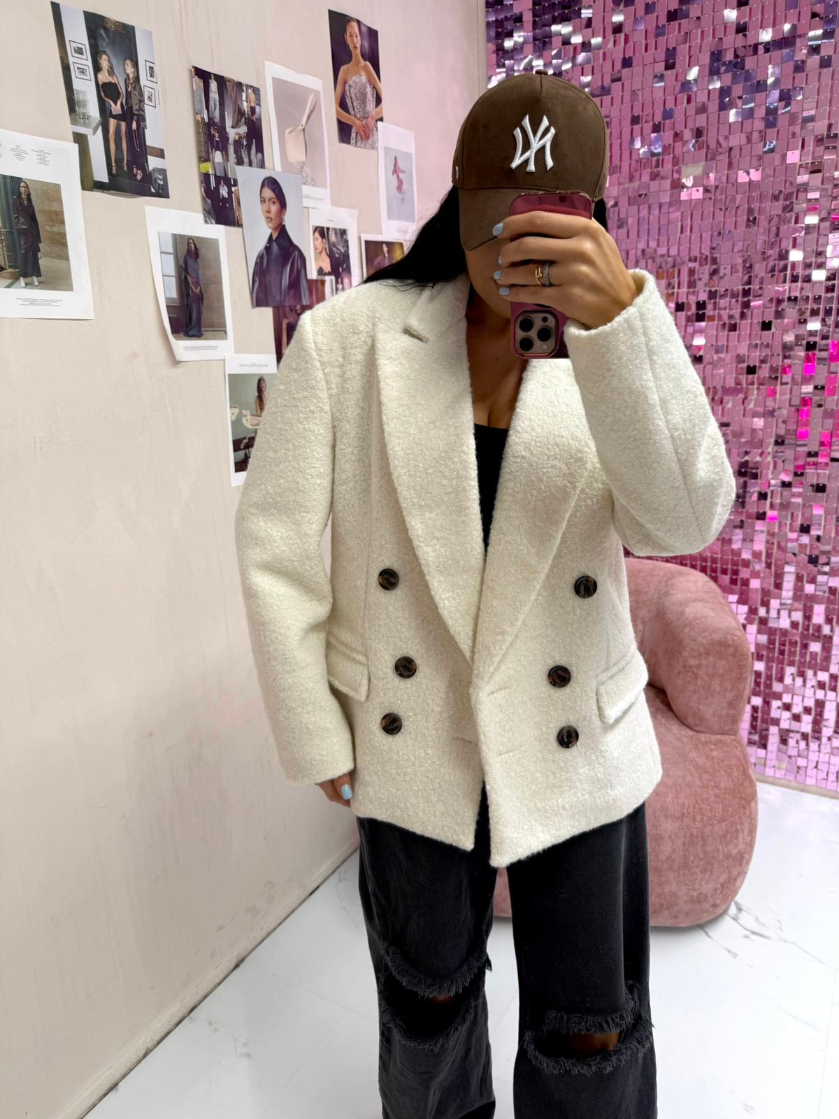 351d5fe9-16e6-4999-9e37-1a11ceb07f25