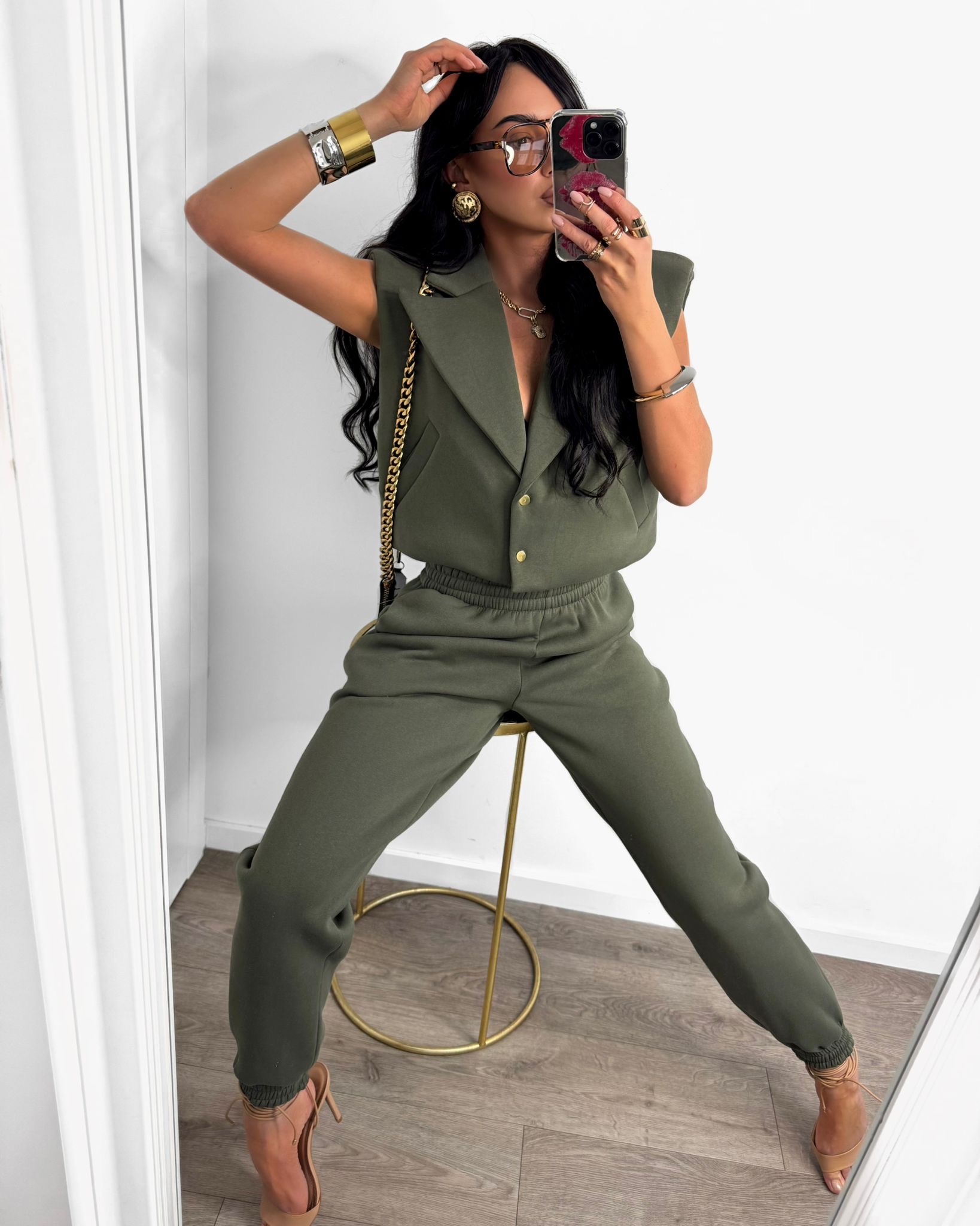 4ed9f8fb-1c54-4518-9429-4b0fa2ebd791