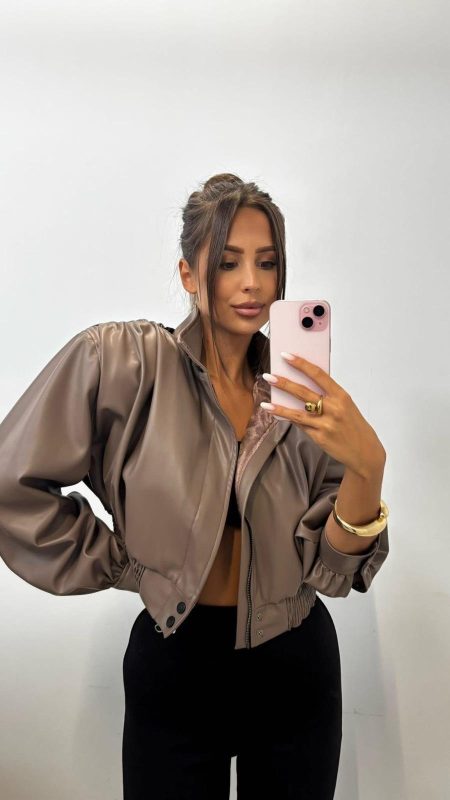 596fa818-f6dc-4926-abeb-1873c1851575