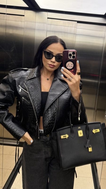 a5c62fc0-b117-40d2-905c-67ca8b1a556f