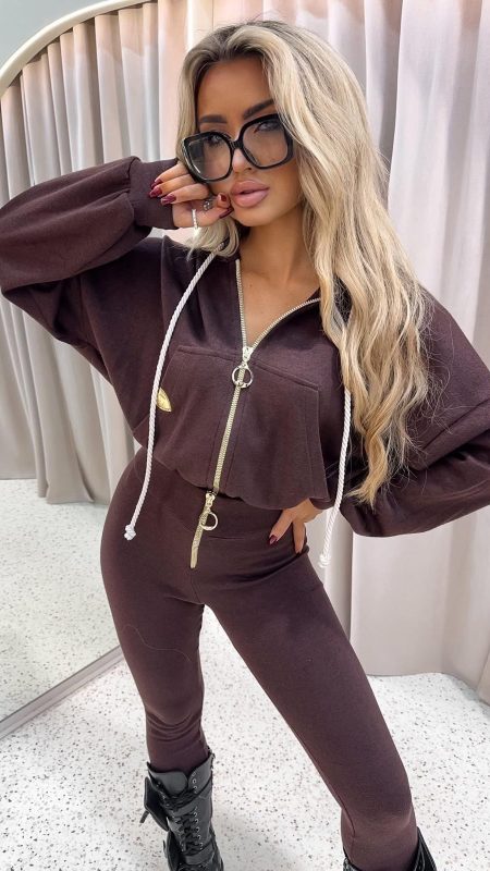 b6ae6586-63c4-4ef9-99a3-304cc2cea3fd