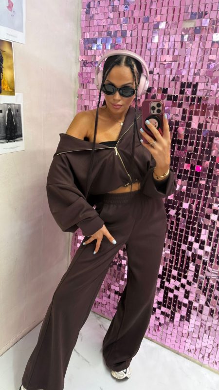 dfb31ad2-5f0f-481d-9cc5-9f52cf74df67