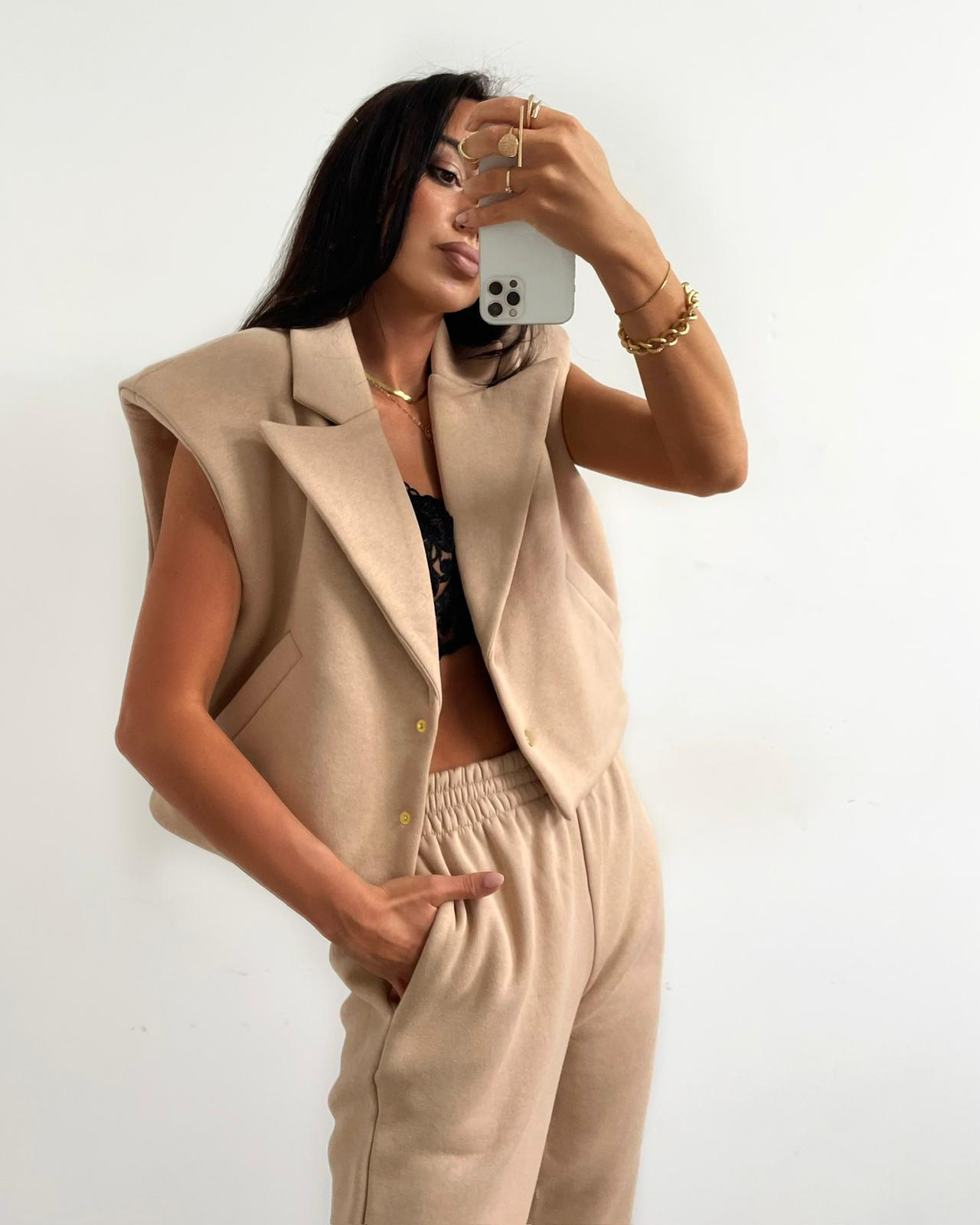 0125a04c-a309-46b1-b690-2f07128e54a5