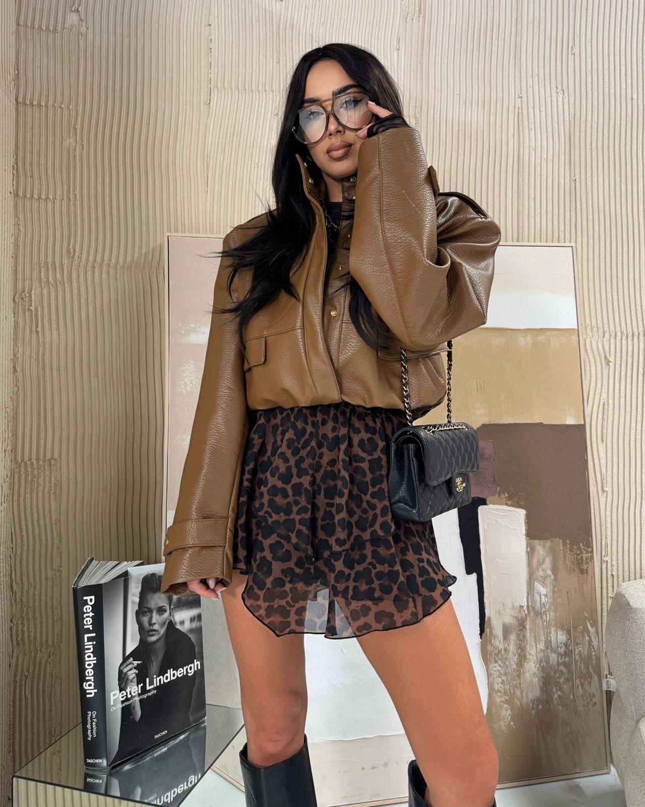 140e9369-a9b8-4261-a5a4-c0ed108144ac