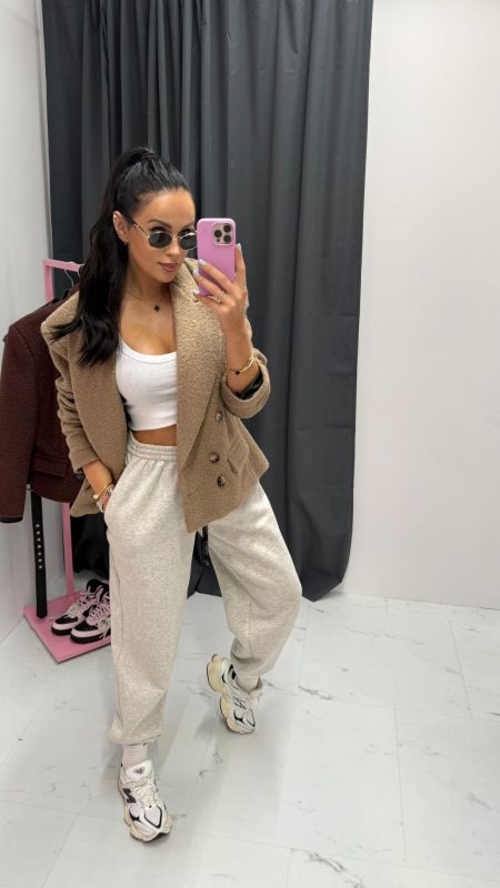 595e0c9e-8ba9-41c0-84b0-bf3f4b5aa167