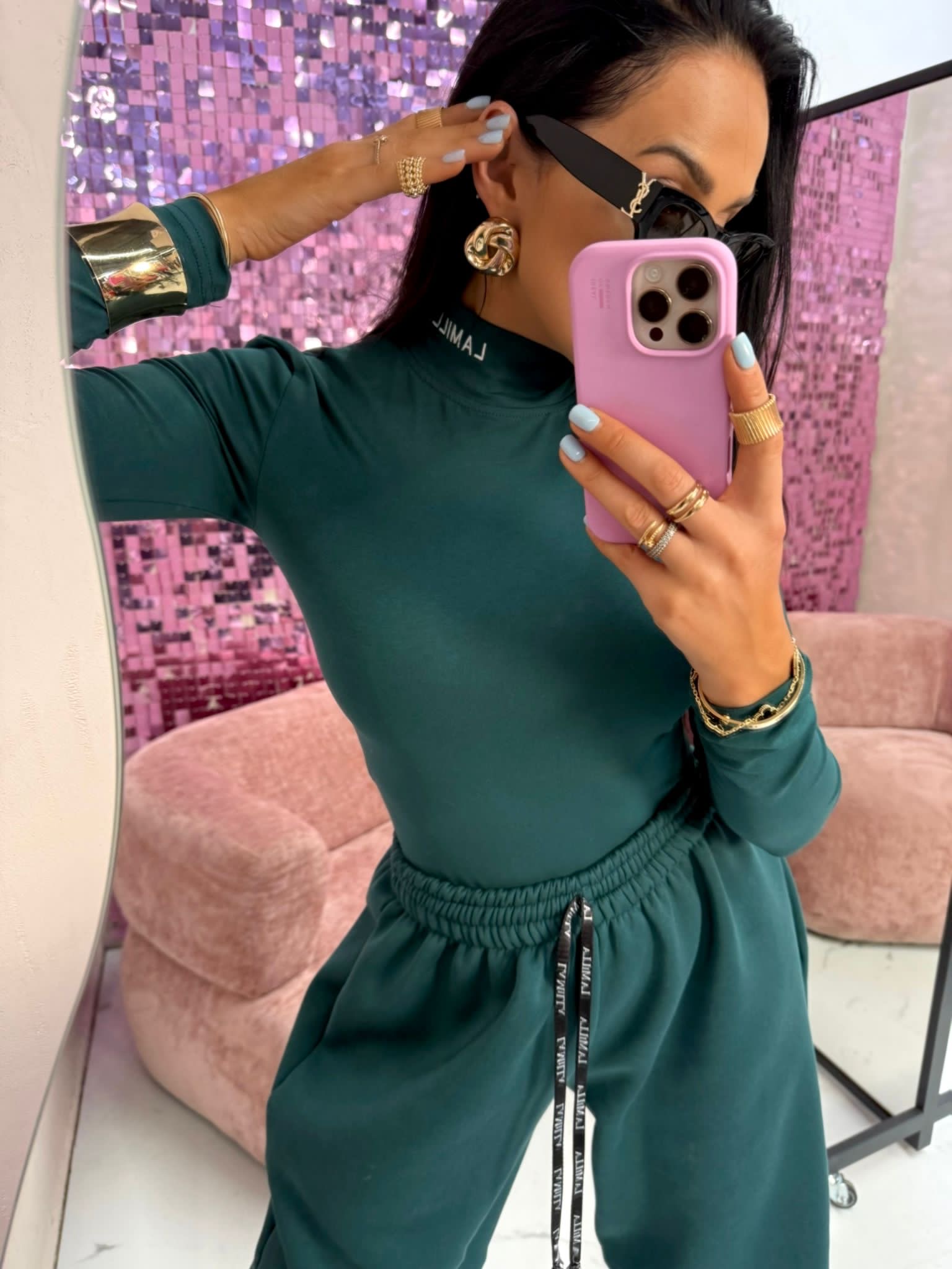 6b1ba045-cb37-441e-b3a8-27d8ae76c3cf