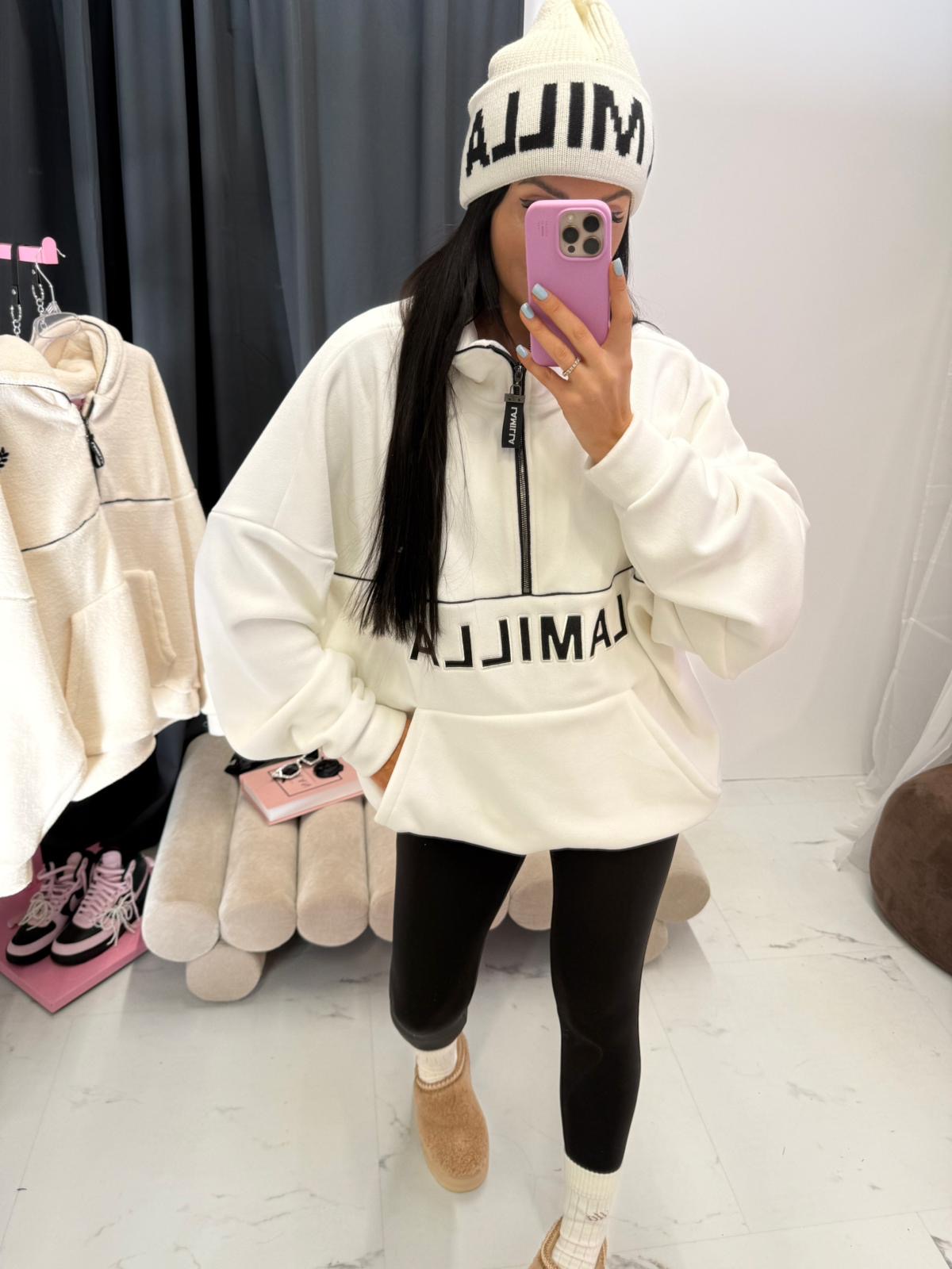 6e6fbb8d-b5de-48d0-9fc5-088a316a5834