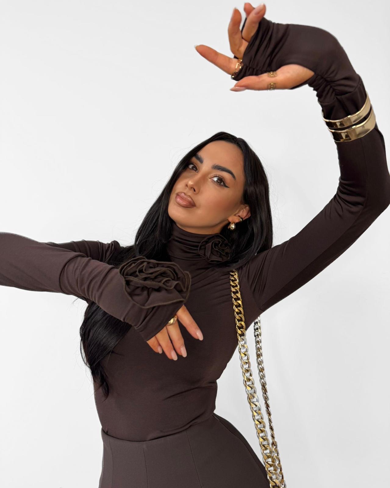 75399379-f978-4d82-b8af-bb5a0ad47246