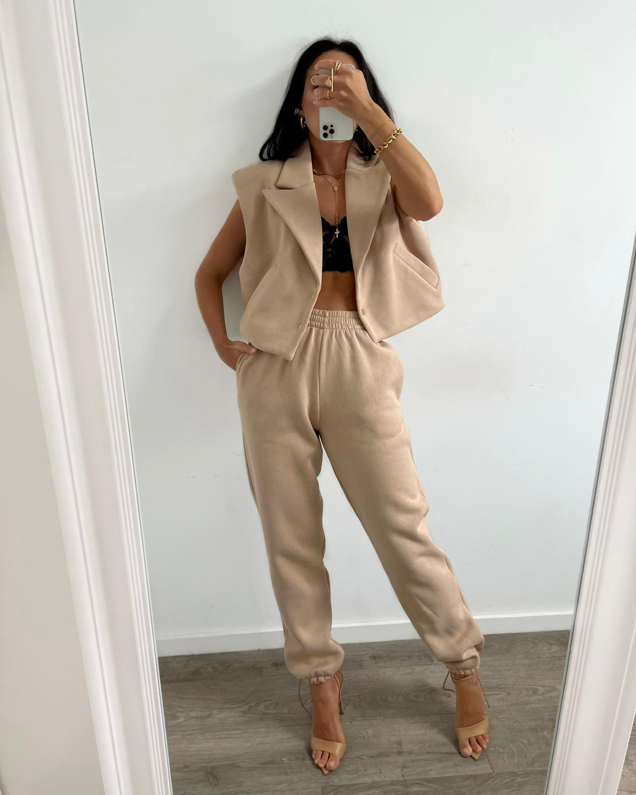 84beaa53-e3d9-40bf-9664-691ac5b84fa4