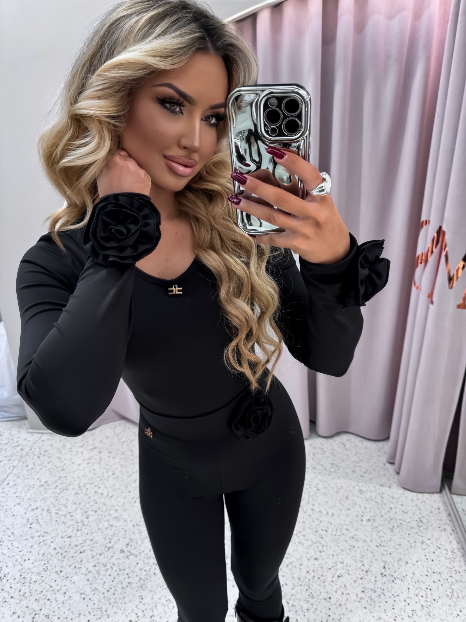 900d8b6d-f5e7-4bcd-9d82-9cc853409ff7