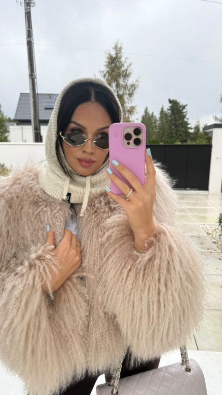 9a64bc39-e623-46a5-b0d1-f04e521066b5