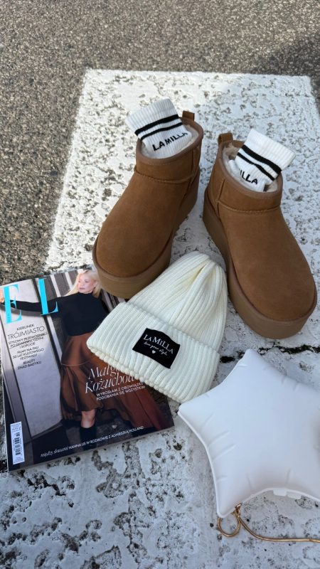 E8EFBCF0-1DDB-4F10-AD79-3B28CA285BED