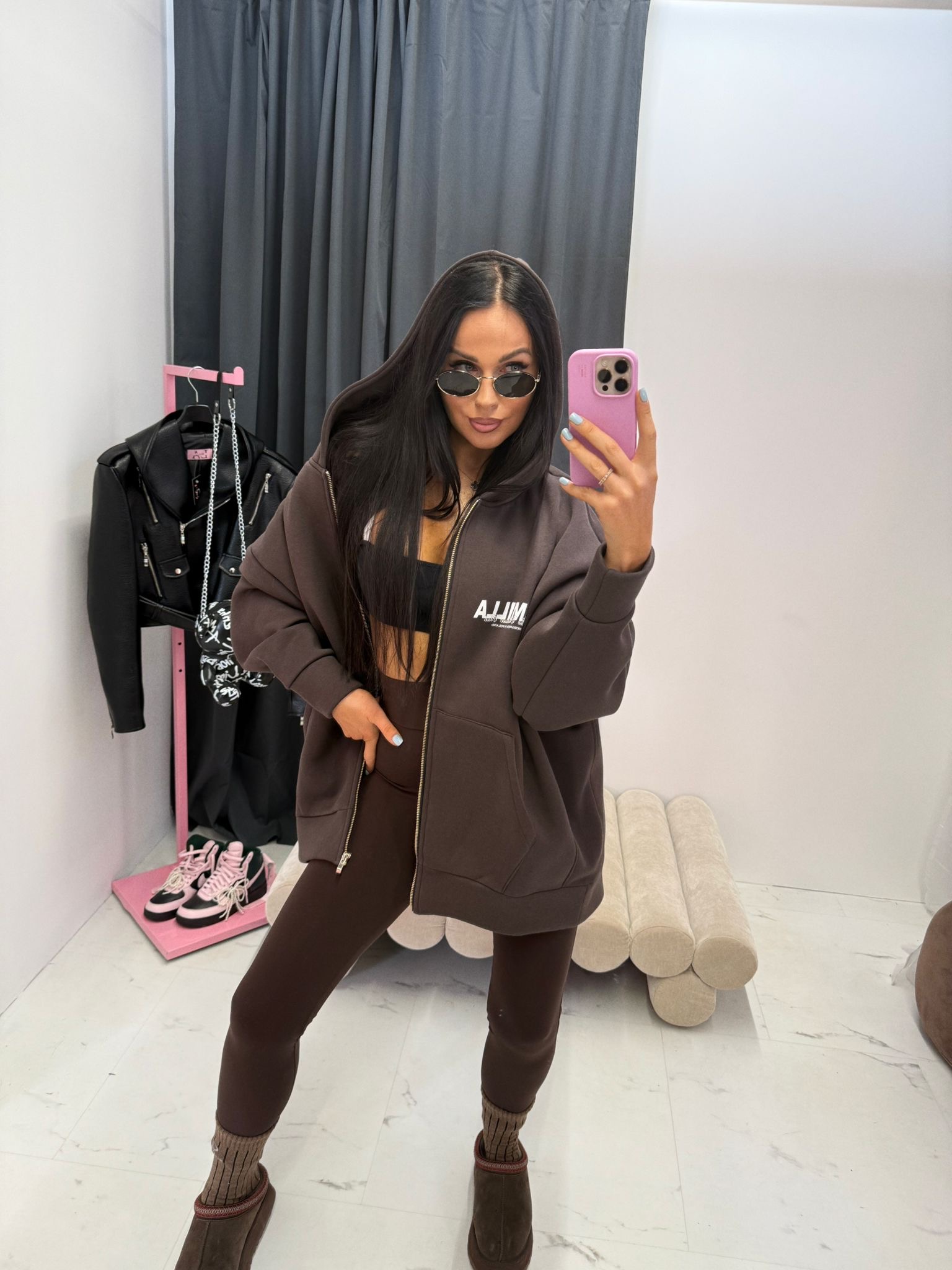 b48533fc-3440-40a9-8a3d-7a847e202aa6