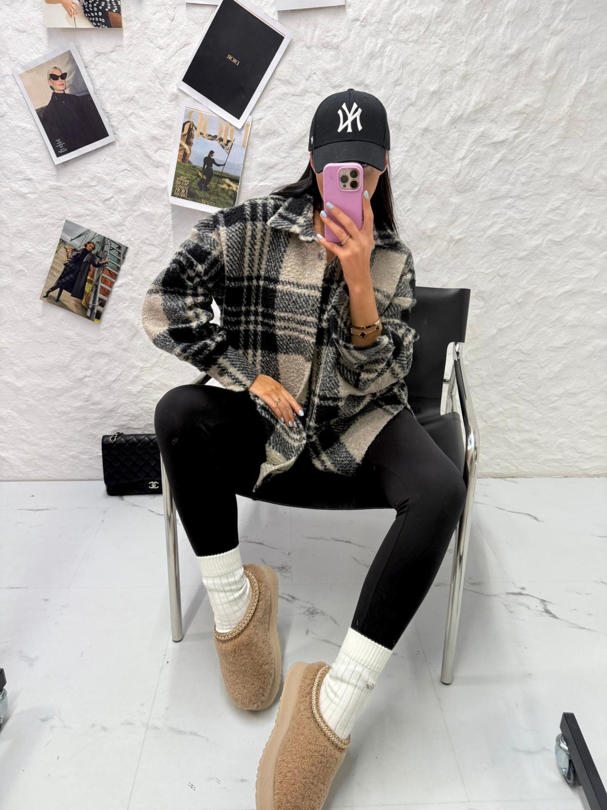 eaf09550-c0fd-4a6a-a953-9df3ef3d9f63