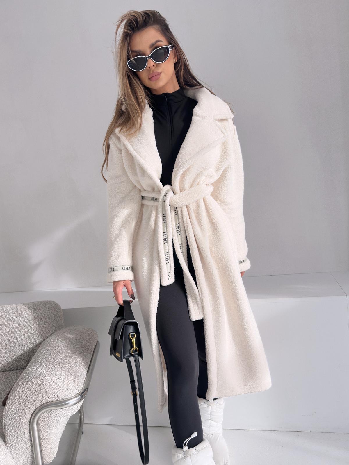 1f652cc8-3dd3-4a64-abaf-0d631e42ec9c