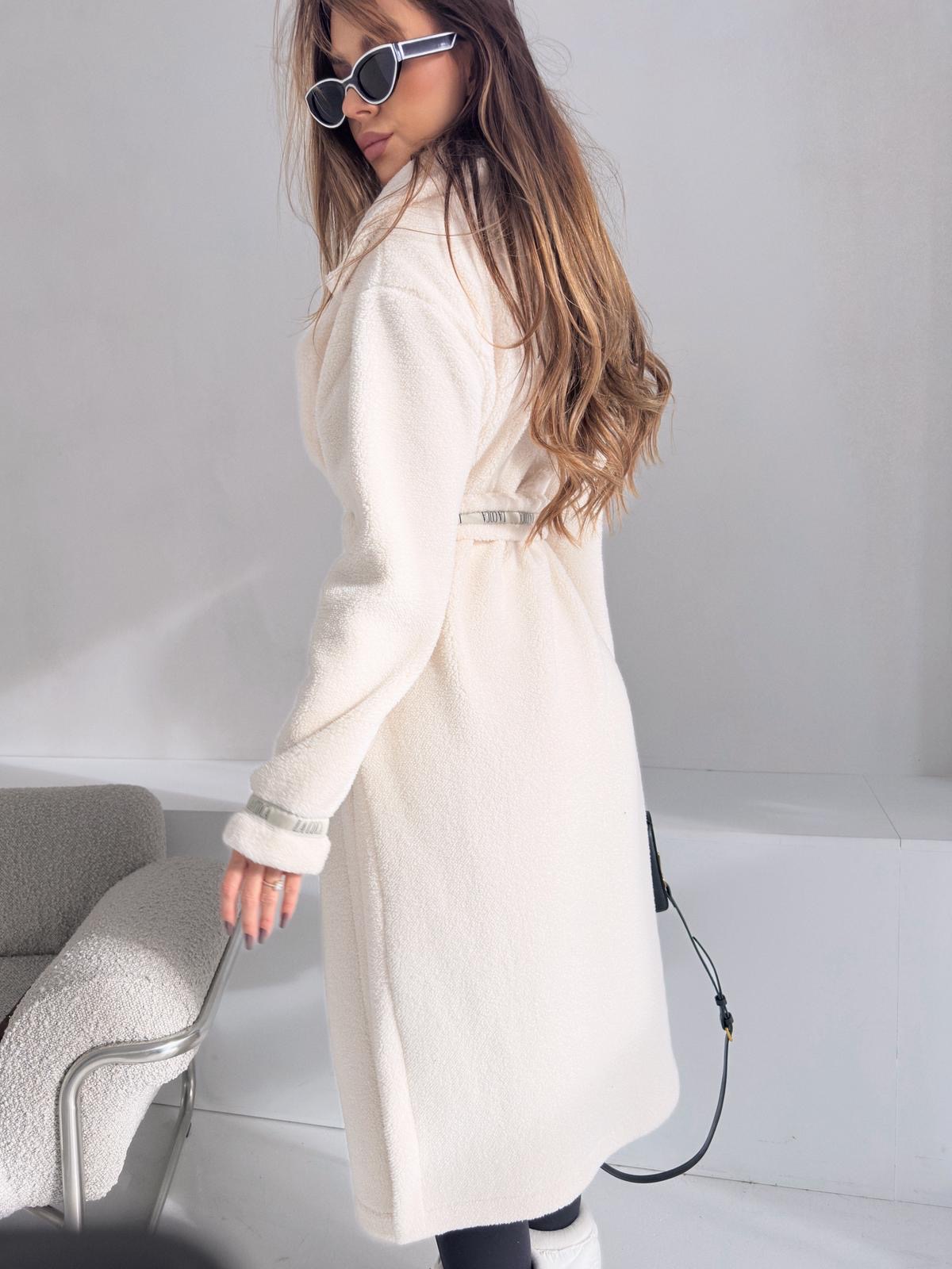 24e34397-8e27-4824-8730-aa429cf9bac3