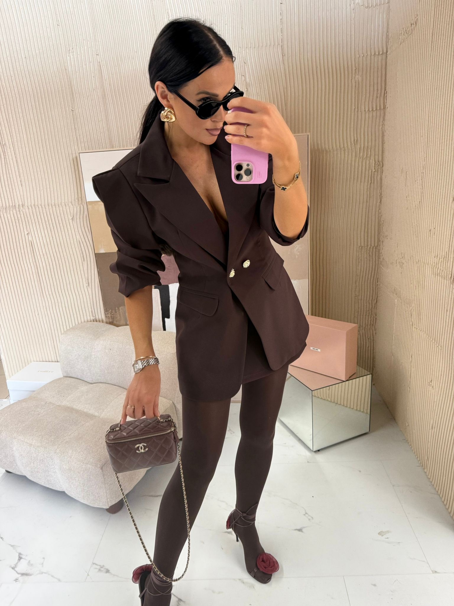 bfb4d995-7825-4f83-97a4-a46d4317eafc