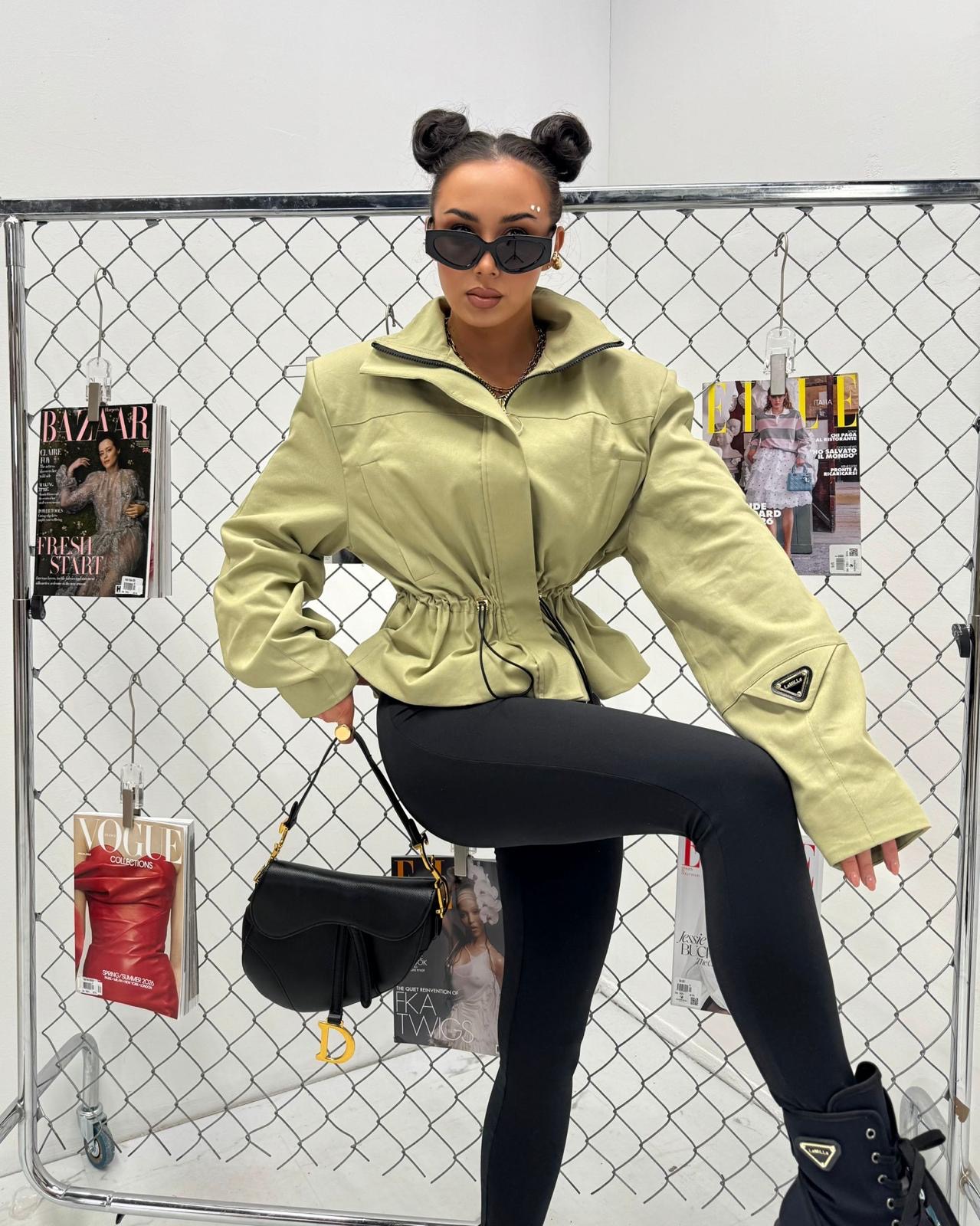 8e437053-9704-4147-9041-67928ee5cb06